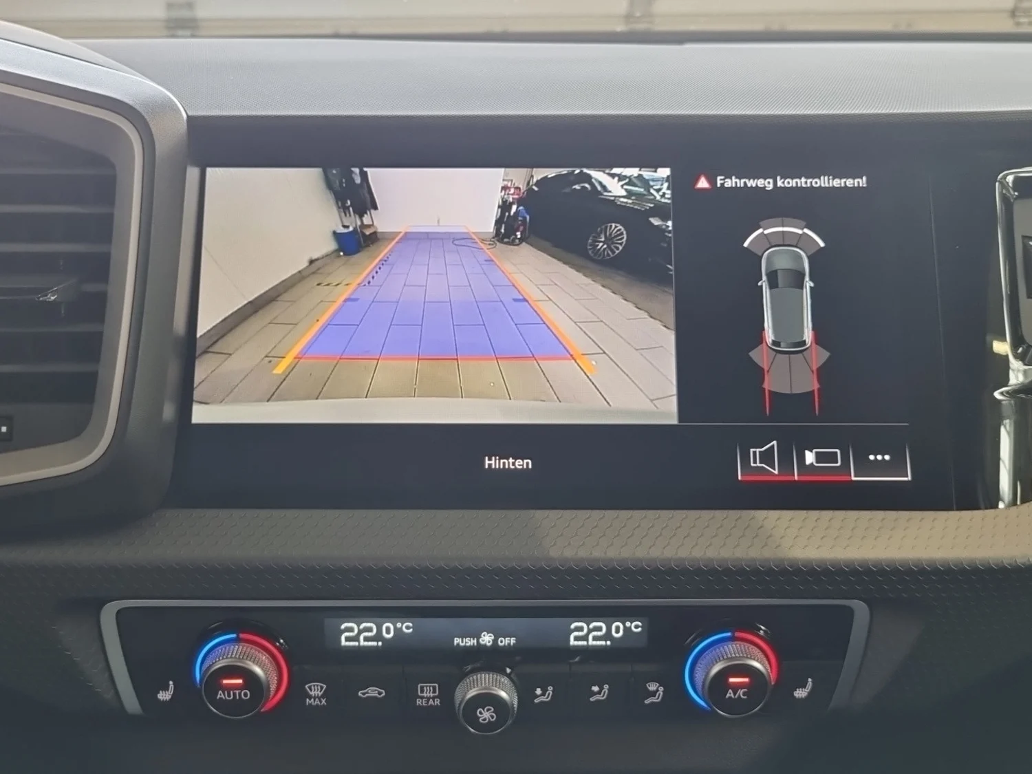 Bild eines A1 allstreet 30 TFSI intense