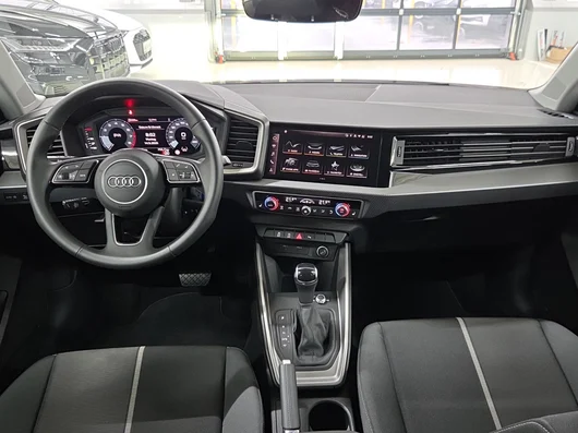 Bild eines A1 allstreet 30 TFSI intense