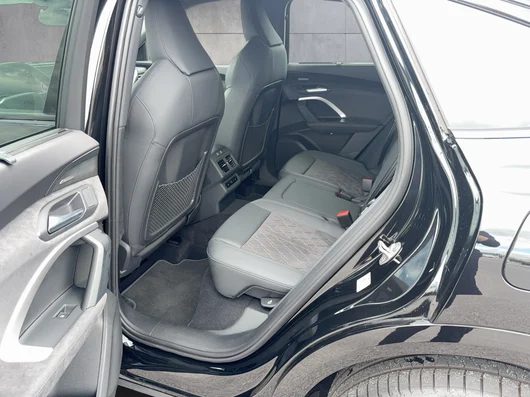 Bild eines Audi Q5 Sportback e-hybrid quattro 270 KW