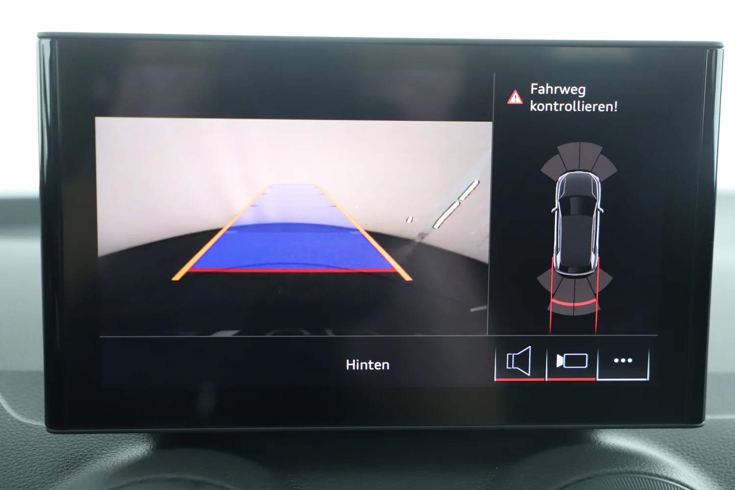 Bild eines Q2 30 TFSI admired