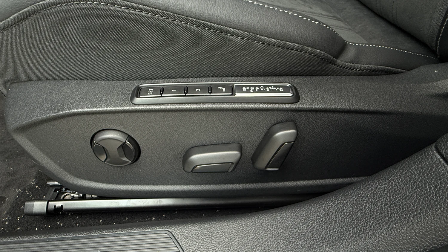 Bild eines Golf Rabbit eHybrid DSG 150 kW