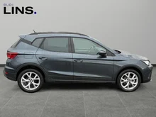 SEAT Arona FR Edition 1.0 TSI in Magnet-Grau Metallic