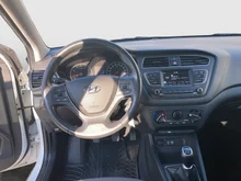 Hyundai i20 Level 2 Plus Black Roof in Polar White