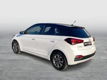 Hyundai i20 Level 2 Plus Black Roof in Polar White