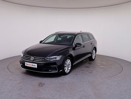 VW Passat GTE Variant