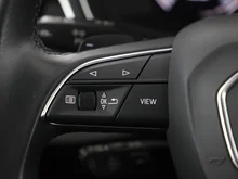 Audi A4 Avant 40 TDI quattro S line in MYTHOSSCHWARZ METALLIC