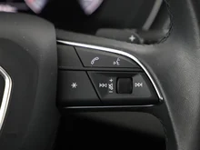 Audi A4 Avant 40 TDI quattro S line in MYTHOSSCHWARZ METALLIC