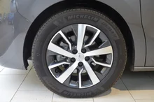 Thumbnail-Foto von Fahrzeug