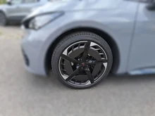 Thumbnail-Foto von Fahrzeug