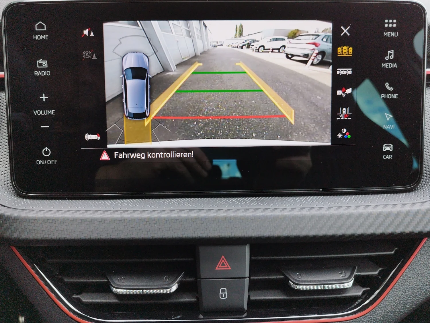 Bild eines Škoda Scala Monte Carlo TSI ACT DSG