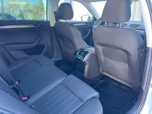 Škoda Superb Combi Style TDI DSG in Moon-Weiß Metallic