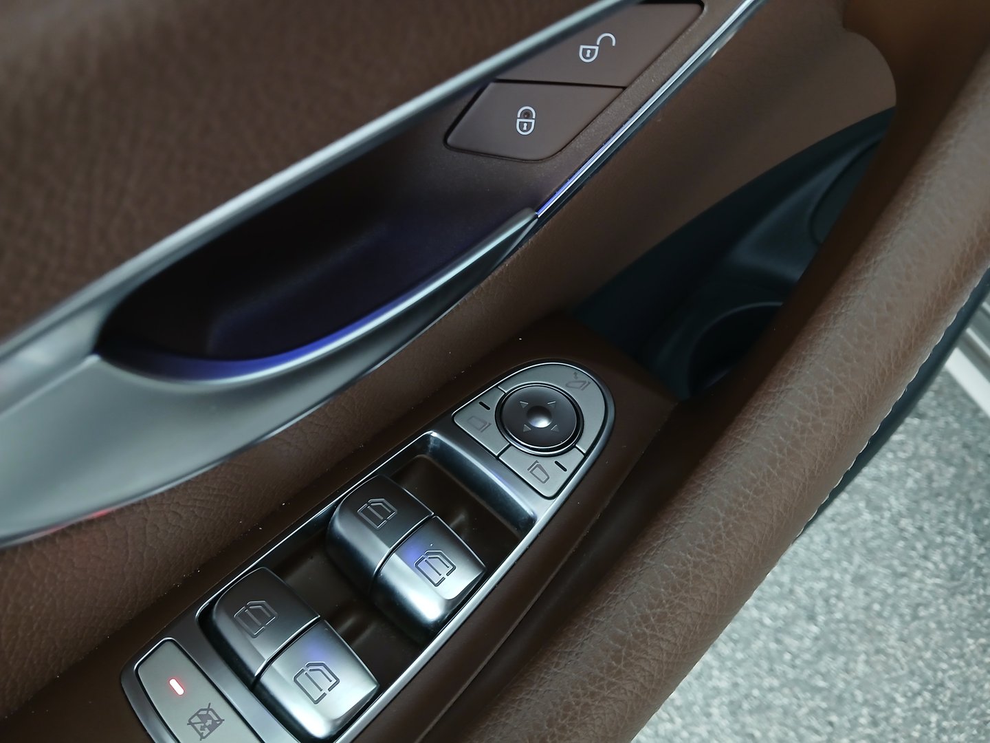 Mercedes E 200 d T Avantgarde Austria Edition Aut. | Bild 12 von 35