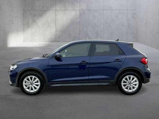 Bild eines Audi A1 allstreet 30 TFSI