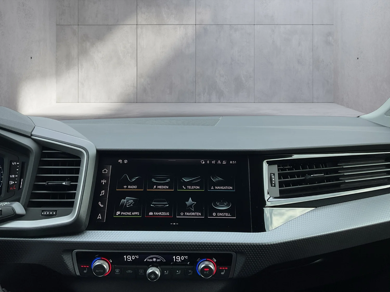 Bild eines Audi A1 allstreet 30 TFSI
