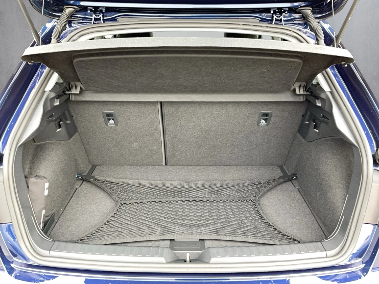 Bild eines Audi A1 allstreet 30 TFSI