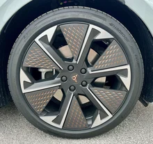 Thumbnail-Foto von Fahrzeug