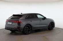 Audi RSQ8 RS Q8 performance in Daytonagrau Perleffekt