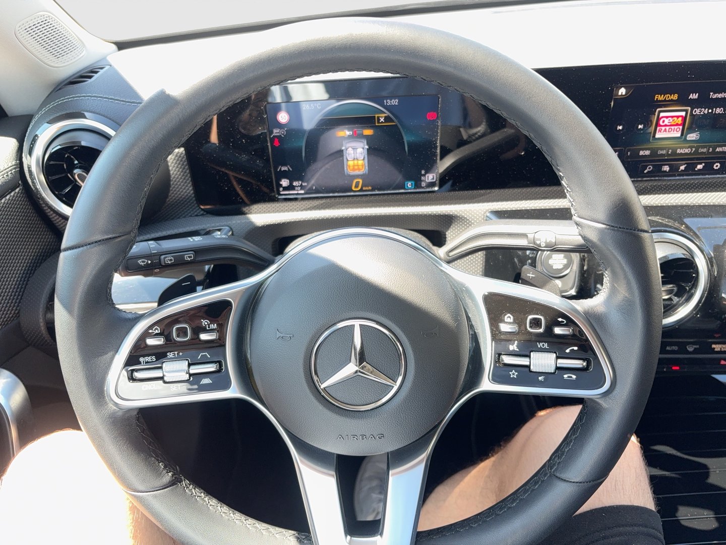 Mercedes CLA 200 d Shooting Brake Aut. | Bild 10 von 20