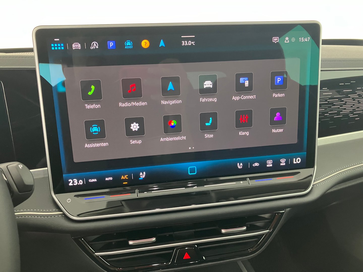 VW Passat Variant Business TDI DSG | Bild 8 von 17