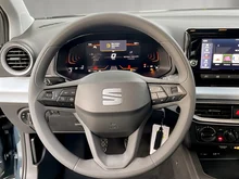 SEAT Arona Reference Edition 1.0 TSI in Fjord-Blau