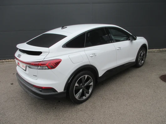 Bild eines Q4 Sportback 45 e-tron quattro