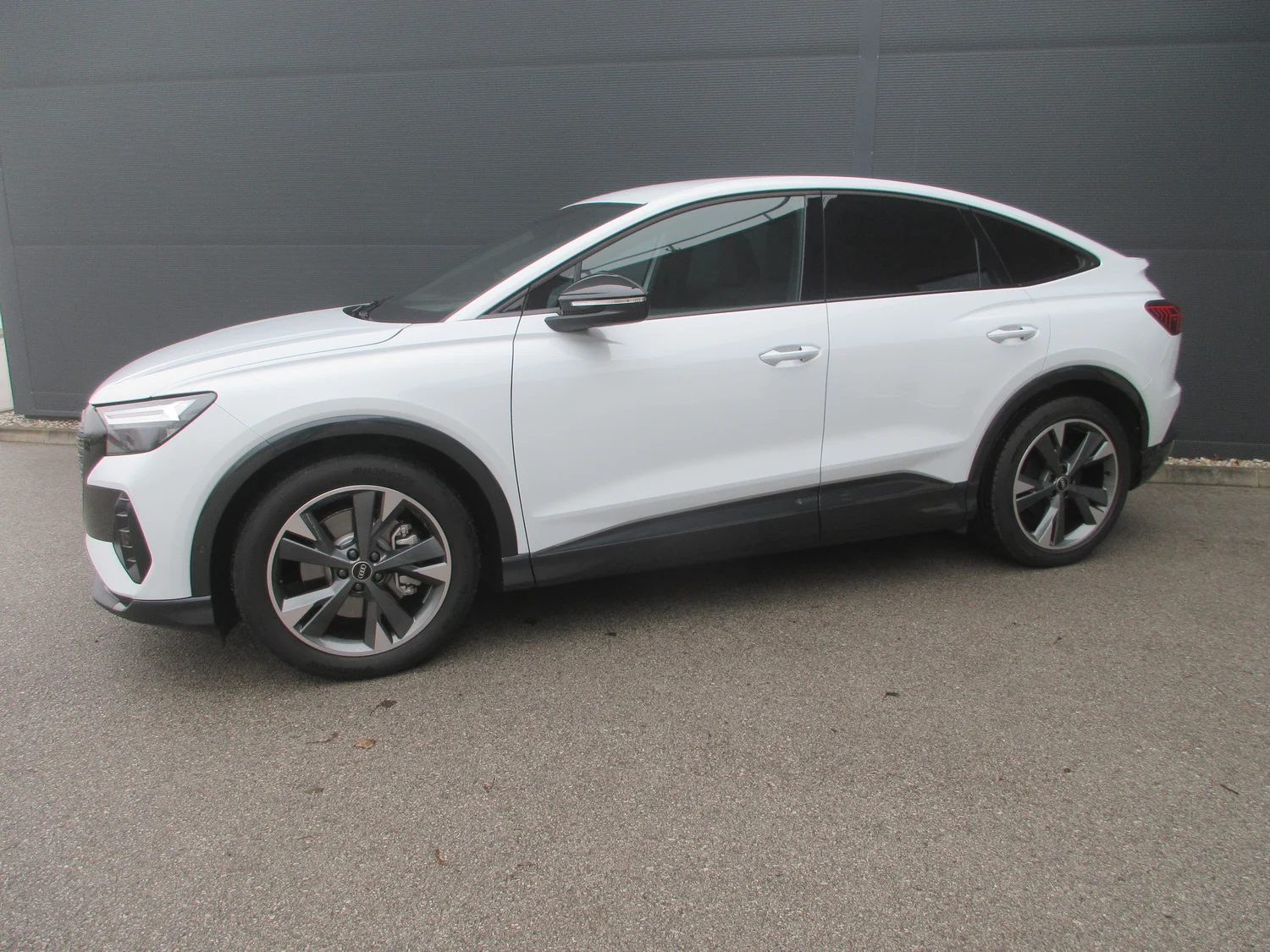 Bild eines Q4 Sportback 45 e-tron quattro