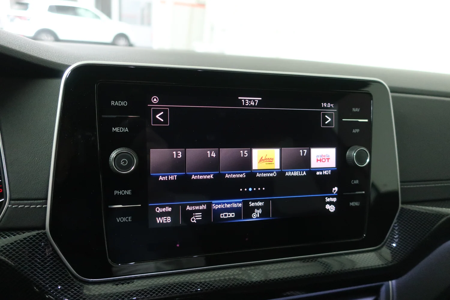 Bild eines VW T-Cross R-Line TSI