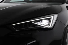 SEAT Leon FR Edition 1.5 TSI 115 PS in Nacht-Schwarz Metallic