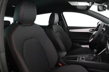SEAT Leon FR Edition 1.5 TSI 115 PS in Nacht-Schwarz Metallic