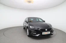 SEAT Leon FR Edition 1.5 TSI 115 PS in Nacht-Schwarz Metallic