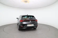 SEAT Leon FR Edition 1.5 TSI 115 PS in Nacht-Schwarz Metallic