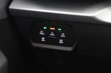 SEAT Leon FR Edition 1.5 TSI 115 PS in Nacht-Schwarz Metallic