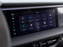 Porsche Macan 4 in dunkelgrau - metallic