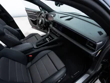 Porsche Macan 4 in dunkelgrau - metallic