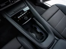 Porsche Macan 4 in dunkelgrau - metallic