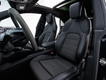 Porsche Macan 4 in dunkelgrau - metallic