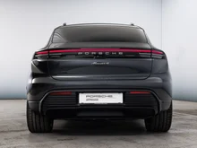 Porsche Macan 4 in dunkelgrau - metallic