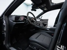 Porsche Macan 4 in dunkelgrau - metallic