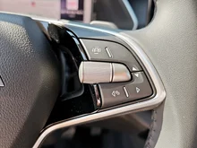 Škoda Octavia Combi Selection TDI DSG in Moon-Weiß Metallic