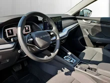 Škoda Octavia Combi Selection TDI DSG in Moon-Weiß Metallic