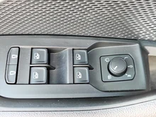 Škoda Octavia Combi Selection TDI DSG in Moon-Weiß Metallic