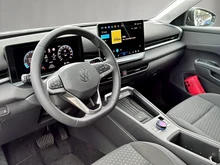 VW T-Roc Life eTSI DSG in Grenadillschwarz Metallic