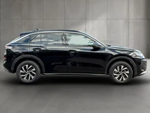 VW T-Roc Life eTSI DSG in Grenadillschwarz Metallic