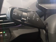 VW ID.4 Pro 4MOTION 220 kW Business -77 kWh in Scale Silver Metallic Dach schwarz