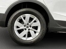 SEAT Arona Reference Edition 1.0 TSI in Candy-Weiß