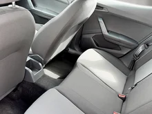 SEAT Arona Reference Edition 1.0 TSI in Candy-Weiß