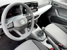 SEAT Arona Reference Edition 1.0 TSI in Candy-Weiß