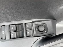 SEAT Arona Reference Edition 1.0 TSI in Candy-Weiß