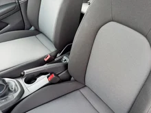 SEAT Arona Reference Edition 1.0 TSI in Candy-Weiß