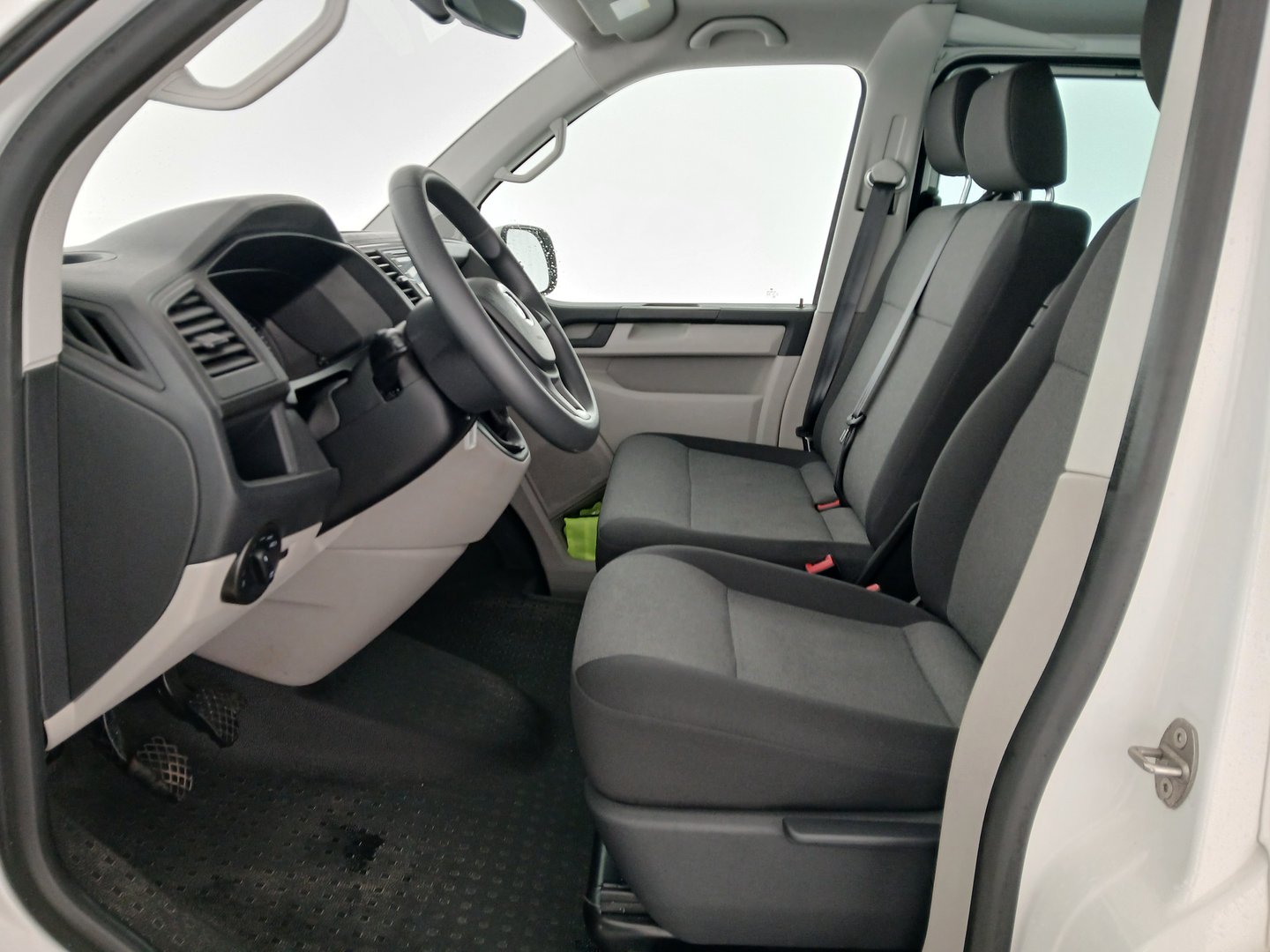 VW Doka-Kastenwagen LR TDI 4MOTION | Bild 13 von 30